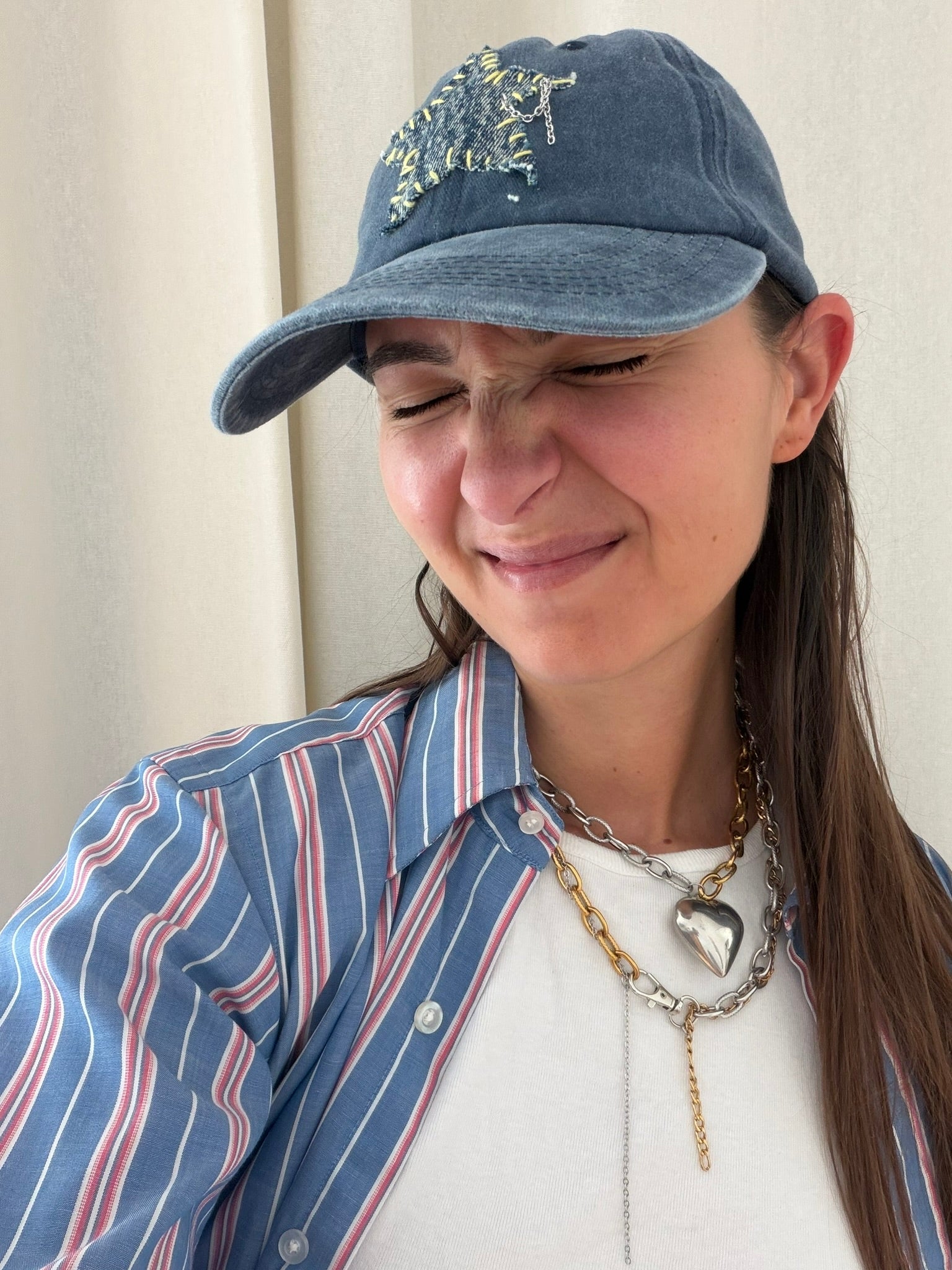 Casquette étoile noire