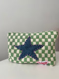 Trousse brodée étoile