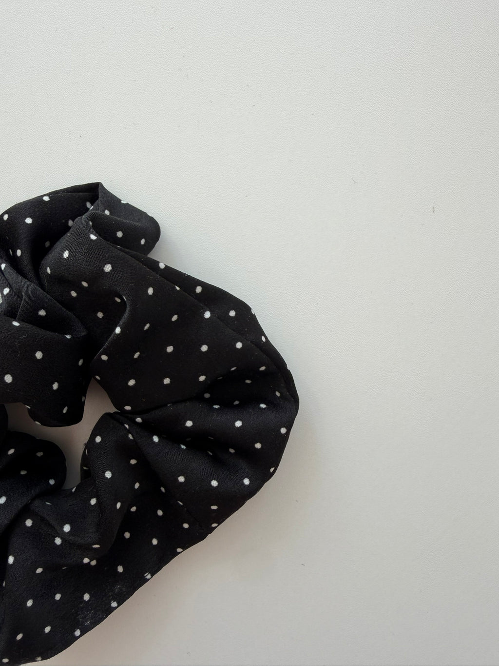 Chouchou XL petits pois noir