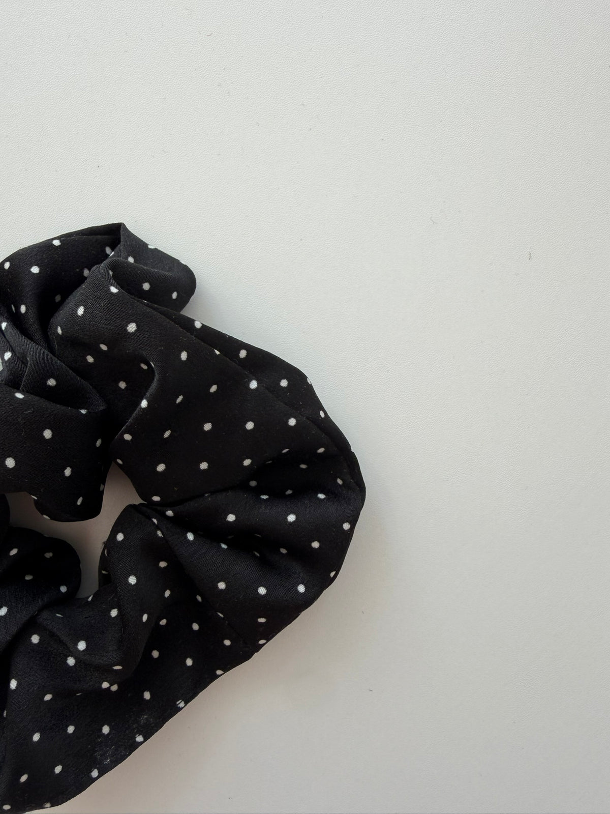 Chouchou XL petits pois noir