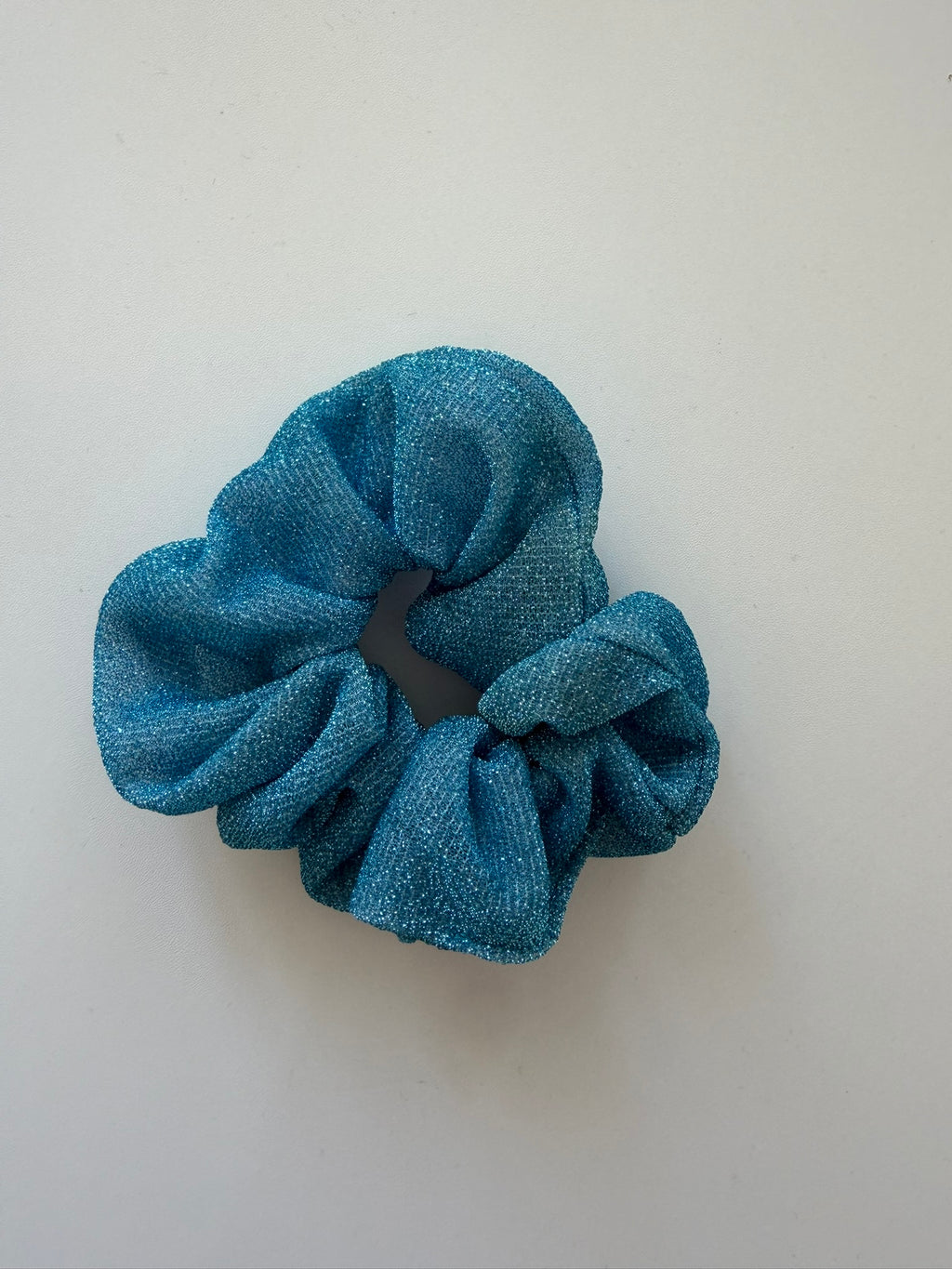 Chouchou à paillettes bleu 4