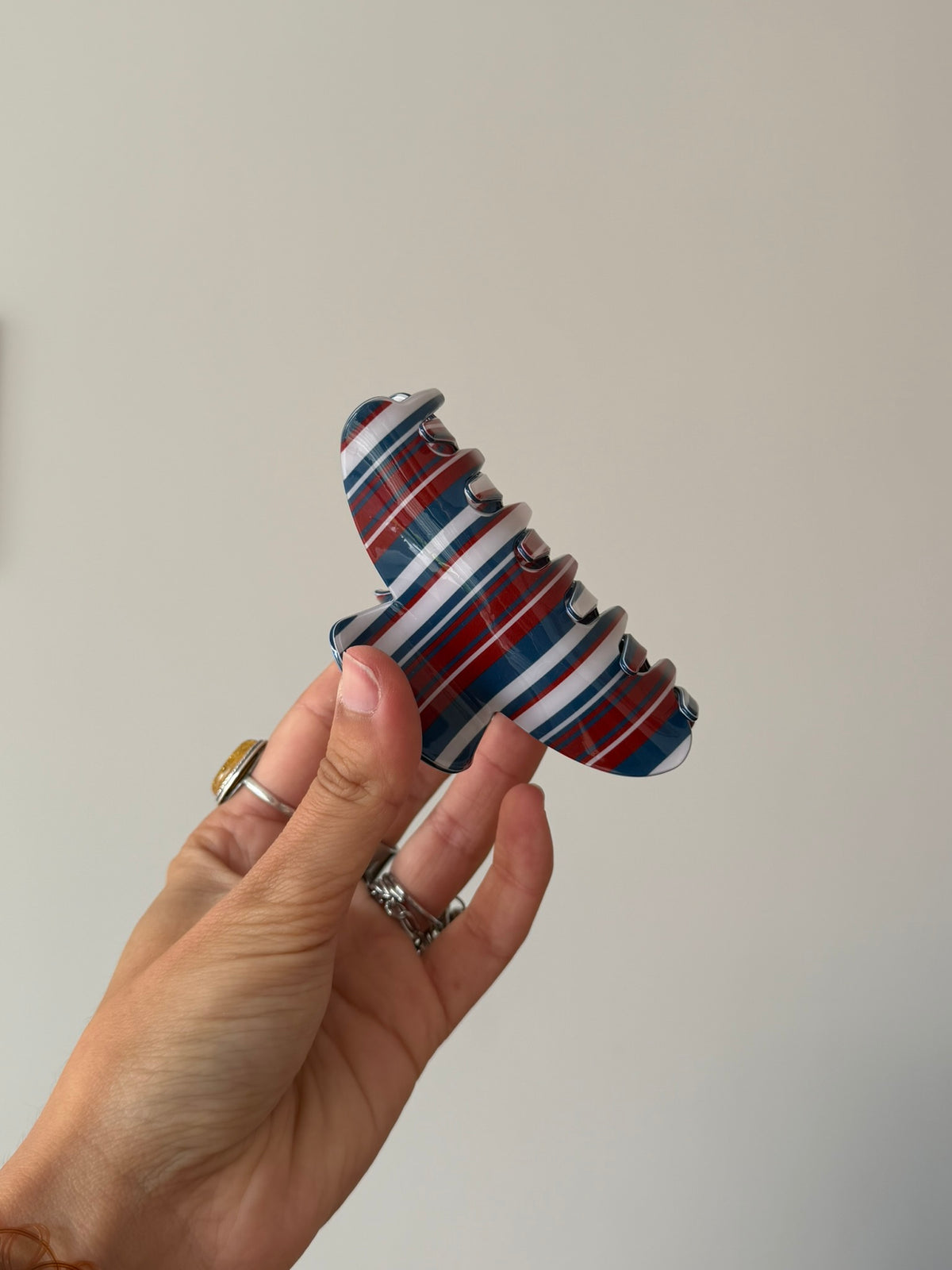 Pince à cheveux à rayures – Bleu, rose ou rouge