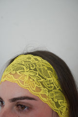 Bandeau en dentelle jaune