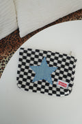 Trousse brodée étoile