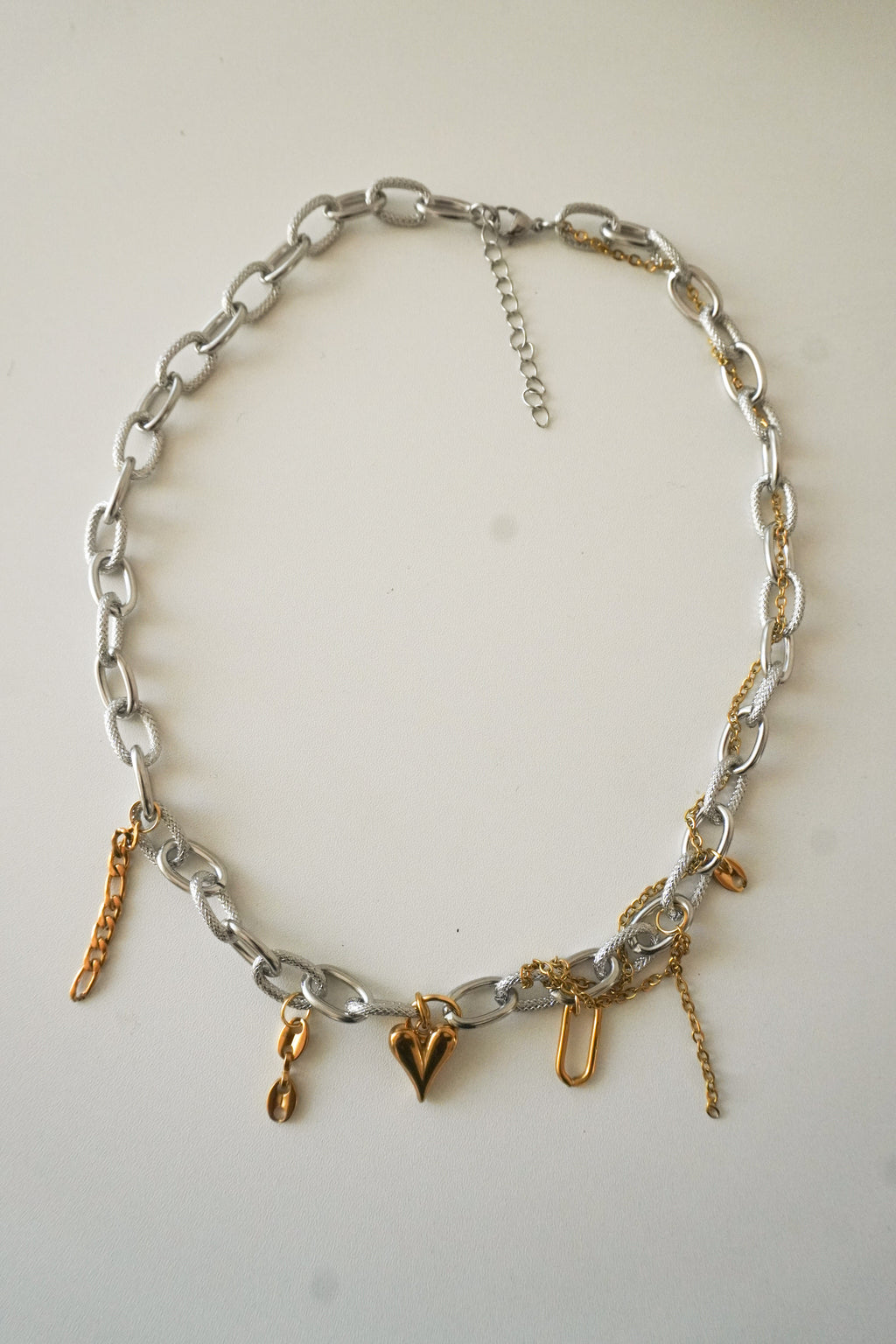 Collier CORE