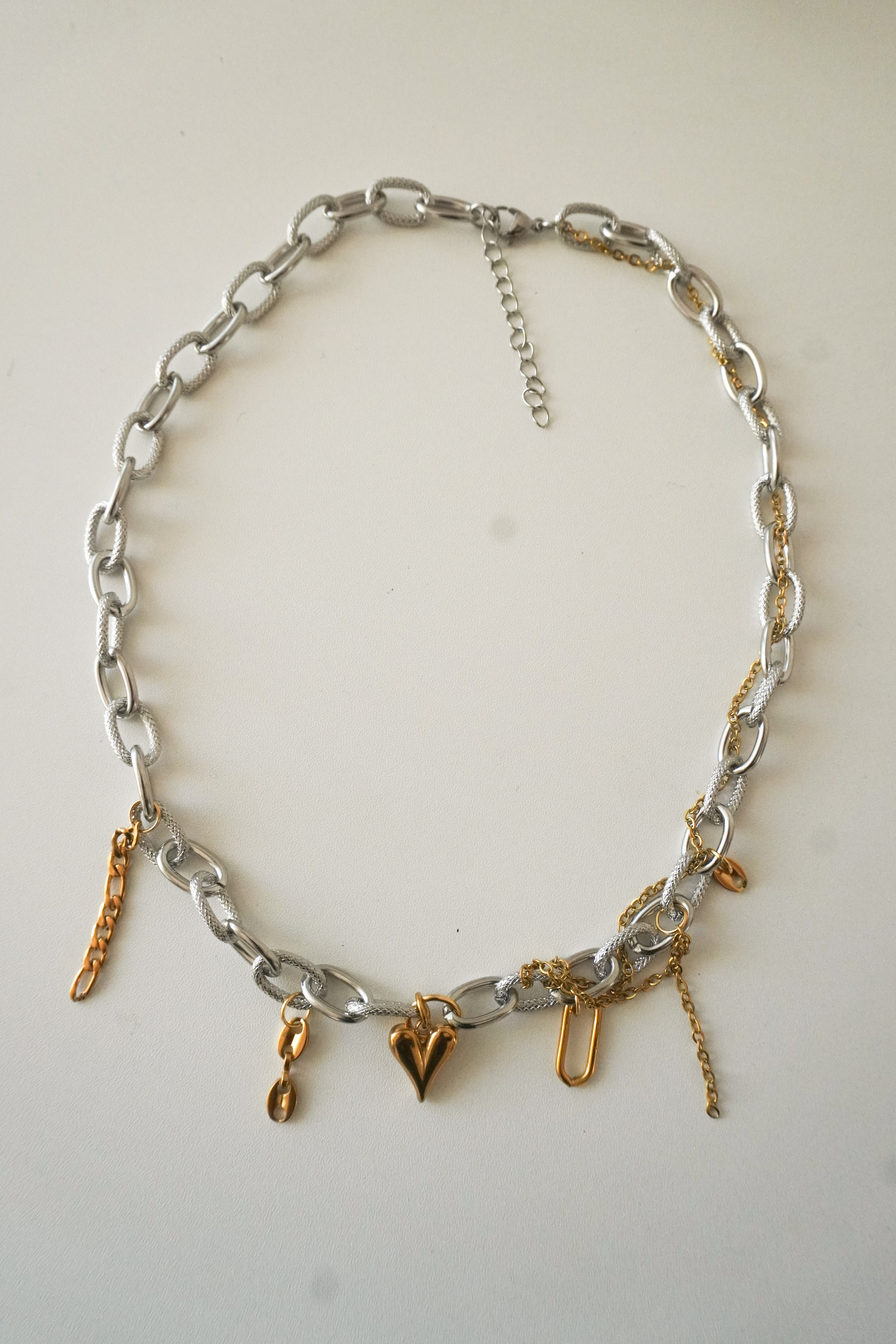Collier CORE