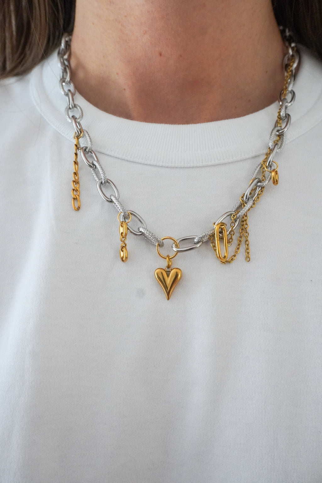 Collier CORE