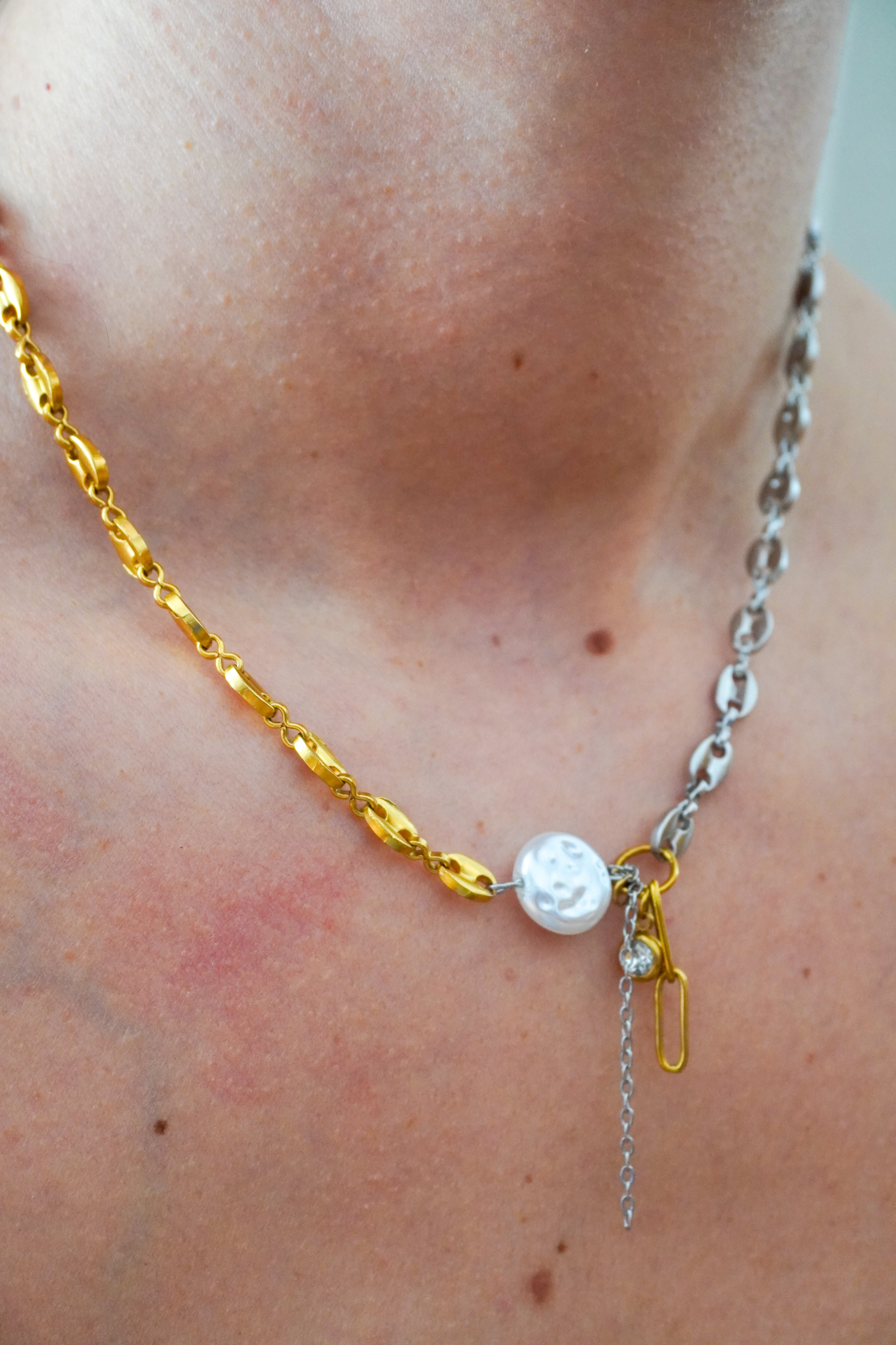 Collier DIVIDE